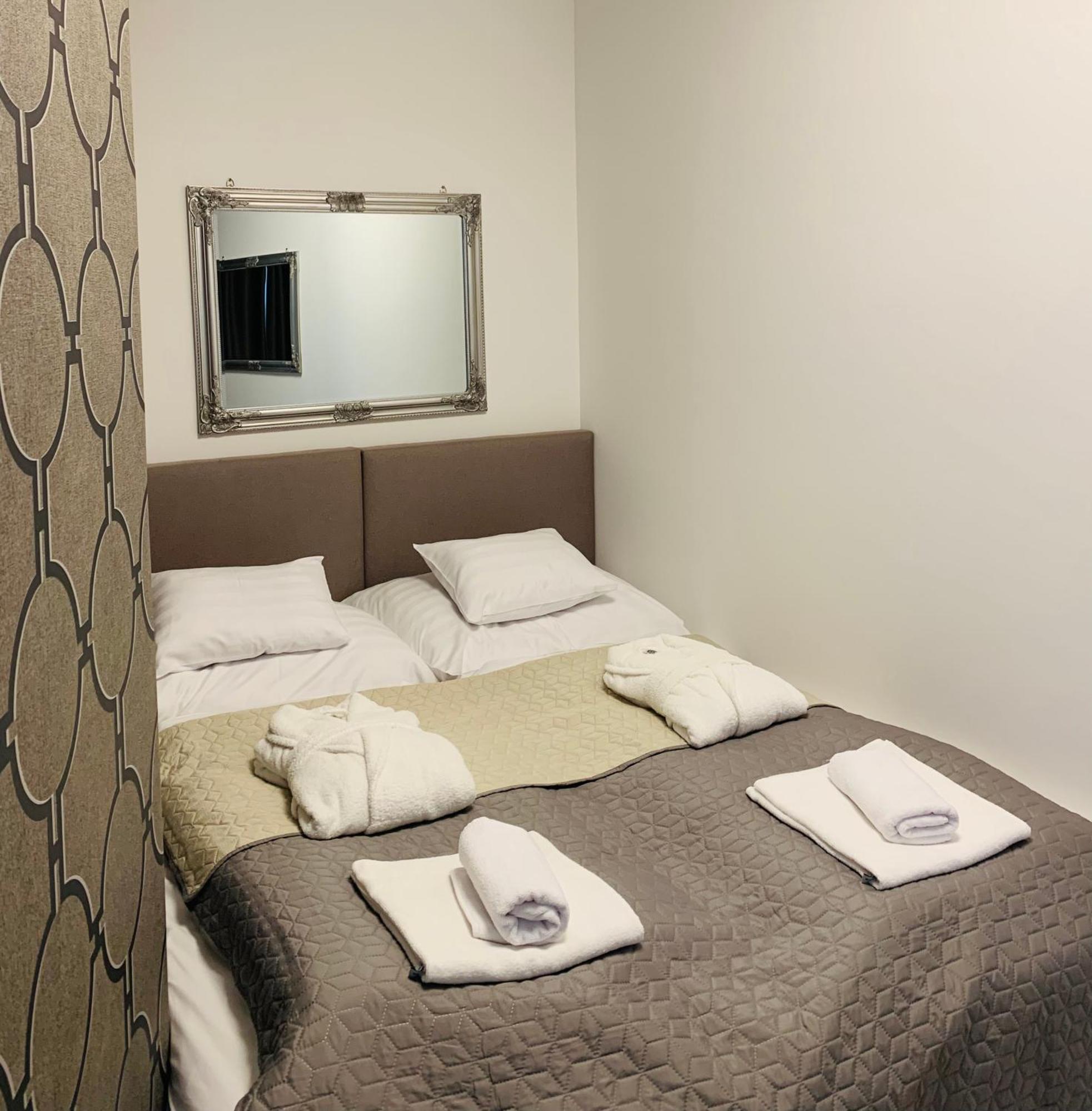 Spa Residence Carbona Heviz Apartments Kakadu 203 B Ngoại thất bức ảnh